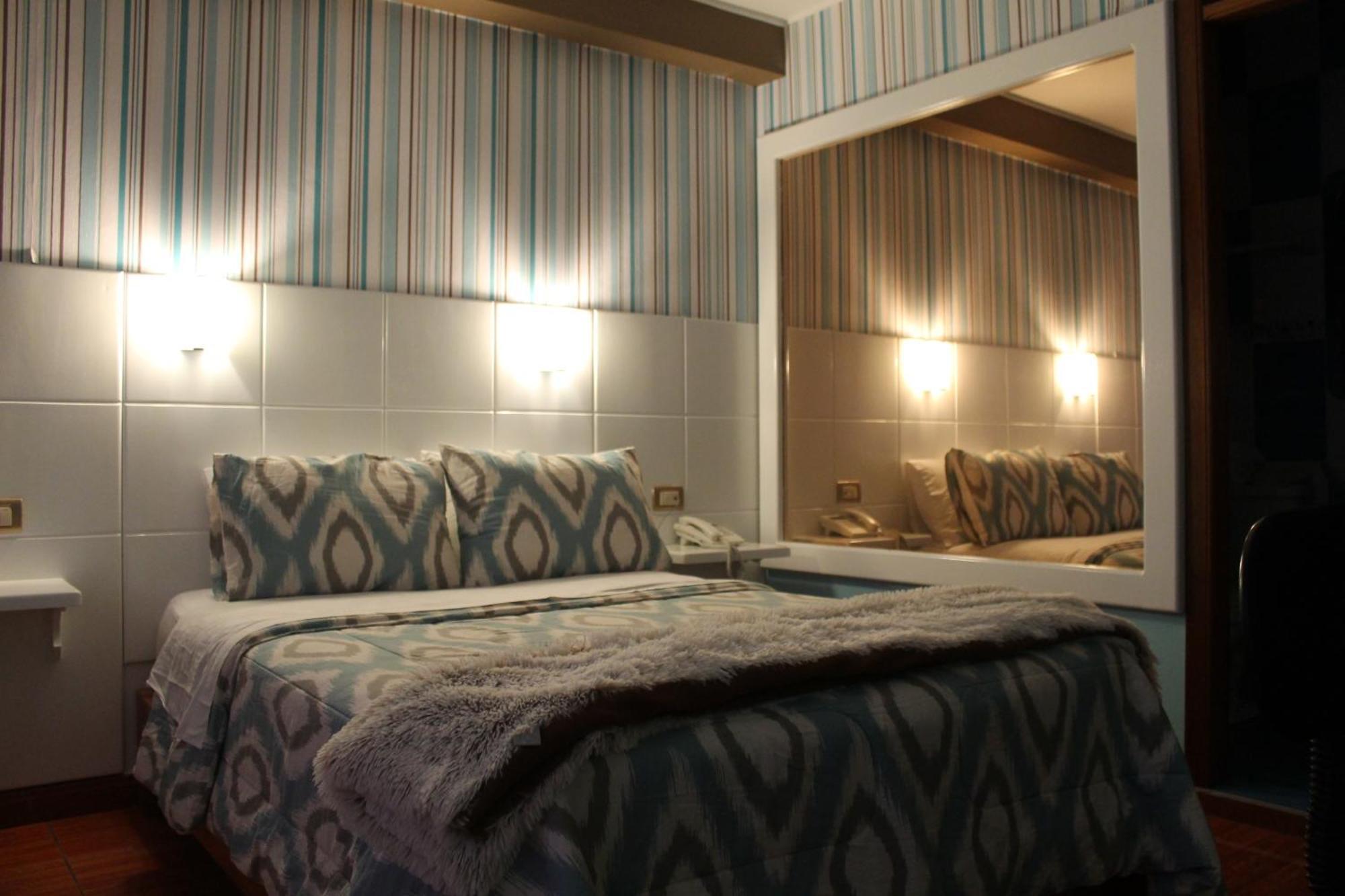 Hotel Venecia 瓦努科 客房 照片