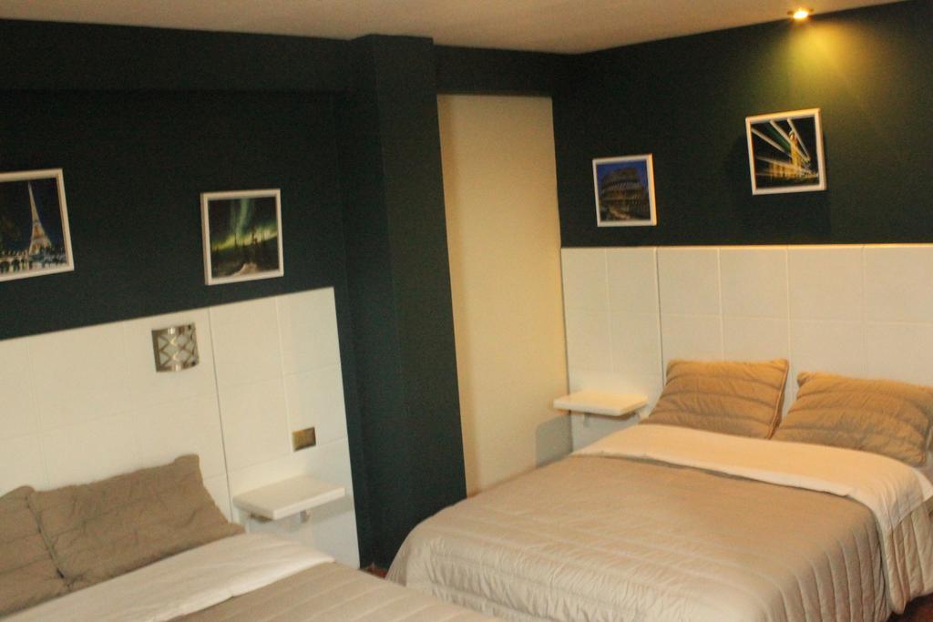 Hotel Venecia 瓦努科 外观 照片